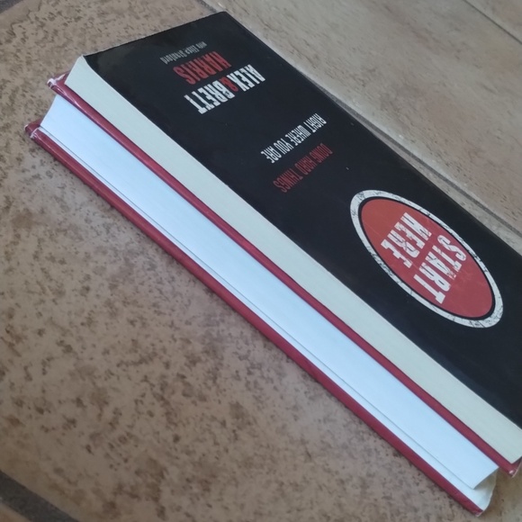 2 Book Bundle - Picture 5 of 7